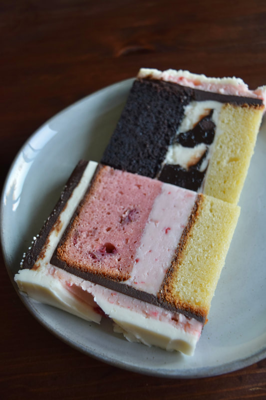 custom cake slice 